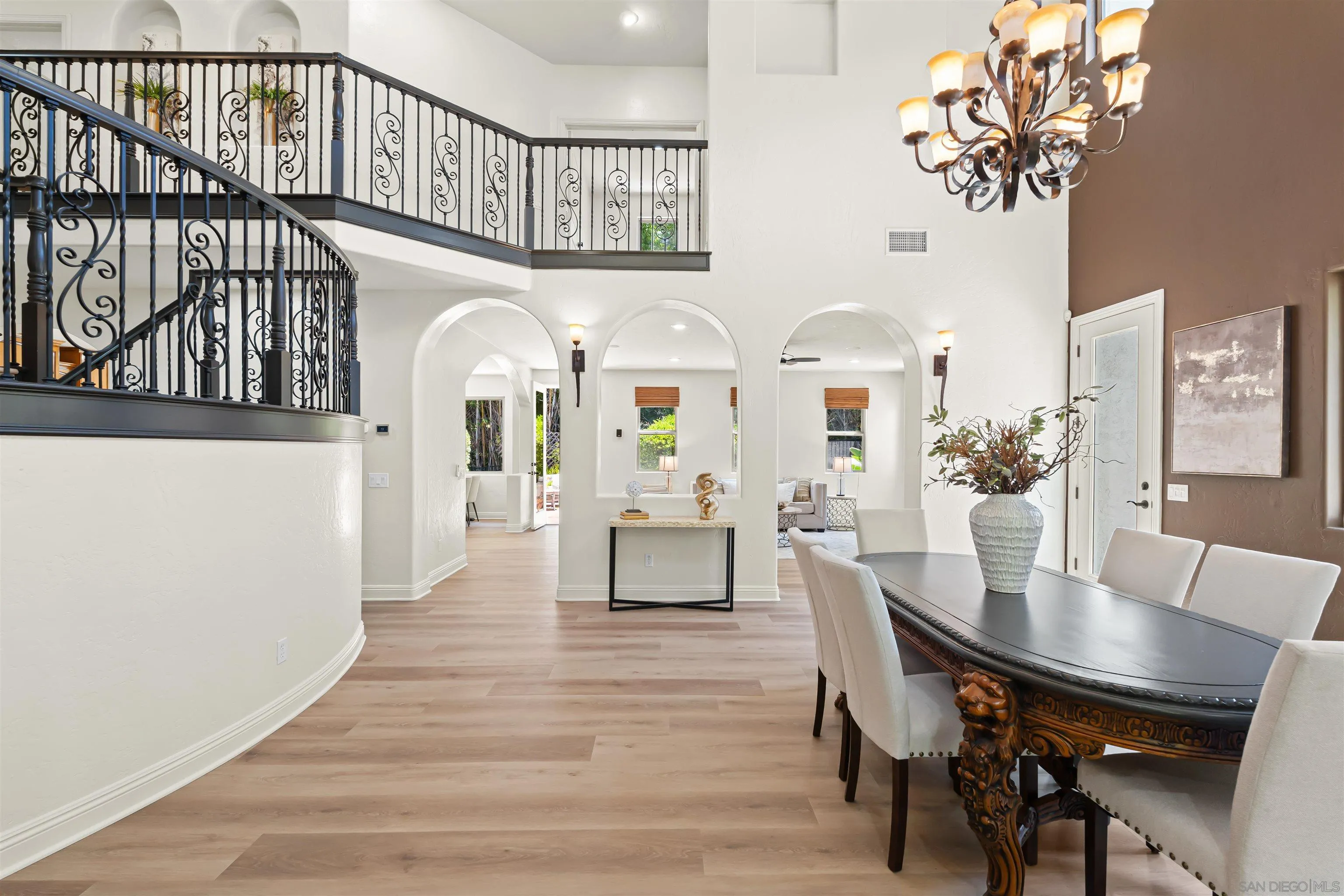 101 Lion Circle