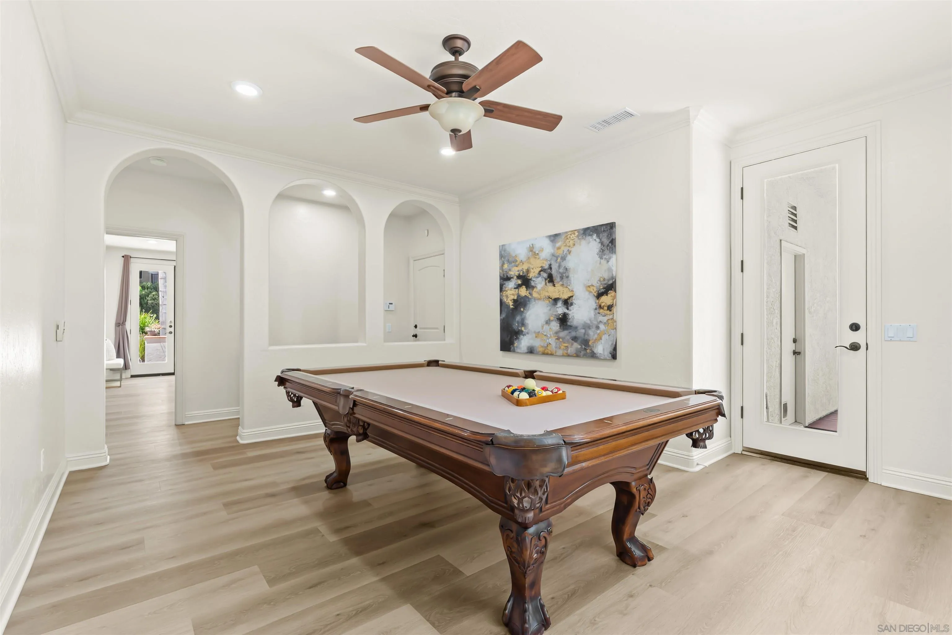 101 Lion Circle