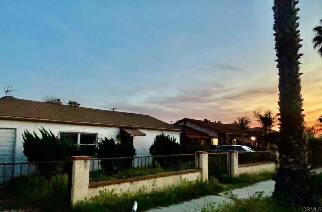 572 Vance St.