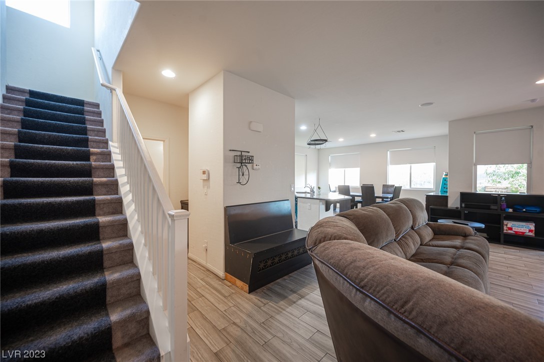 6801 Crimson Cloud Court