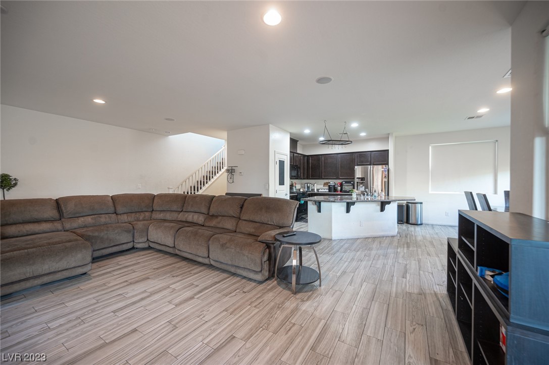 6801 Crimson Cloud Court