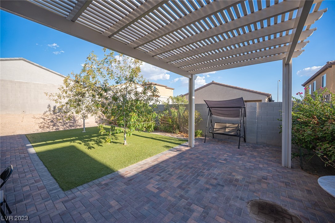 6801 Crimson Cloud Court