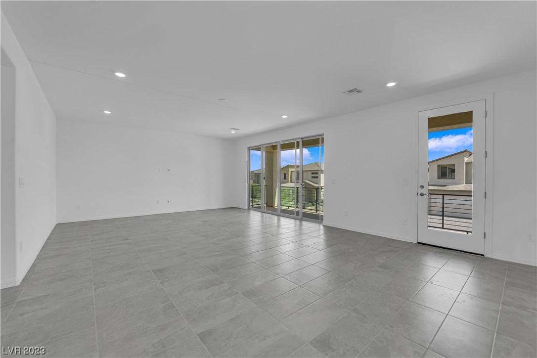 10165 Magnolia Creek Street