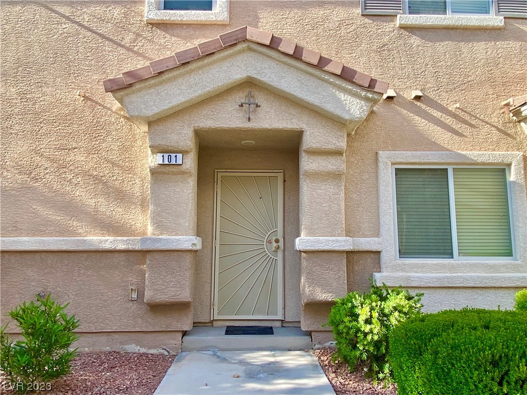 2078 Scanlon Ferry Court 101