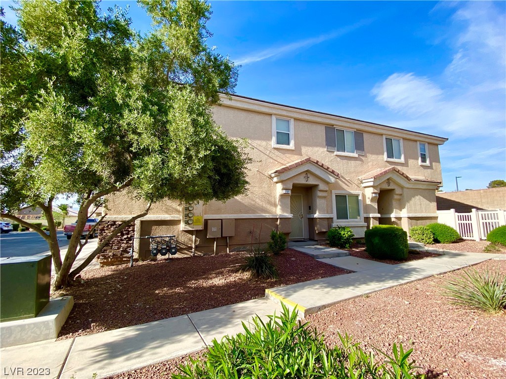 2078 Scanlon Ferry Court 101