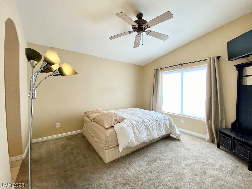 2078 Scanlon Ferry Court 101