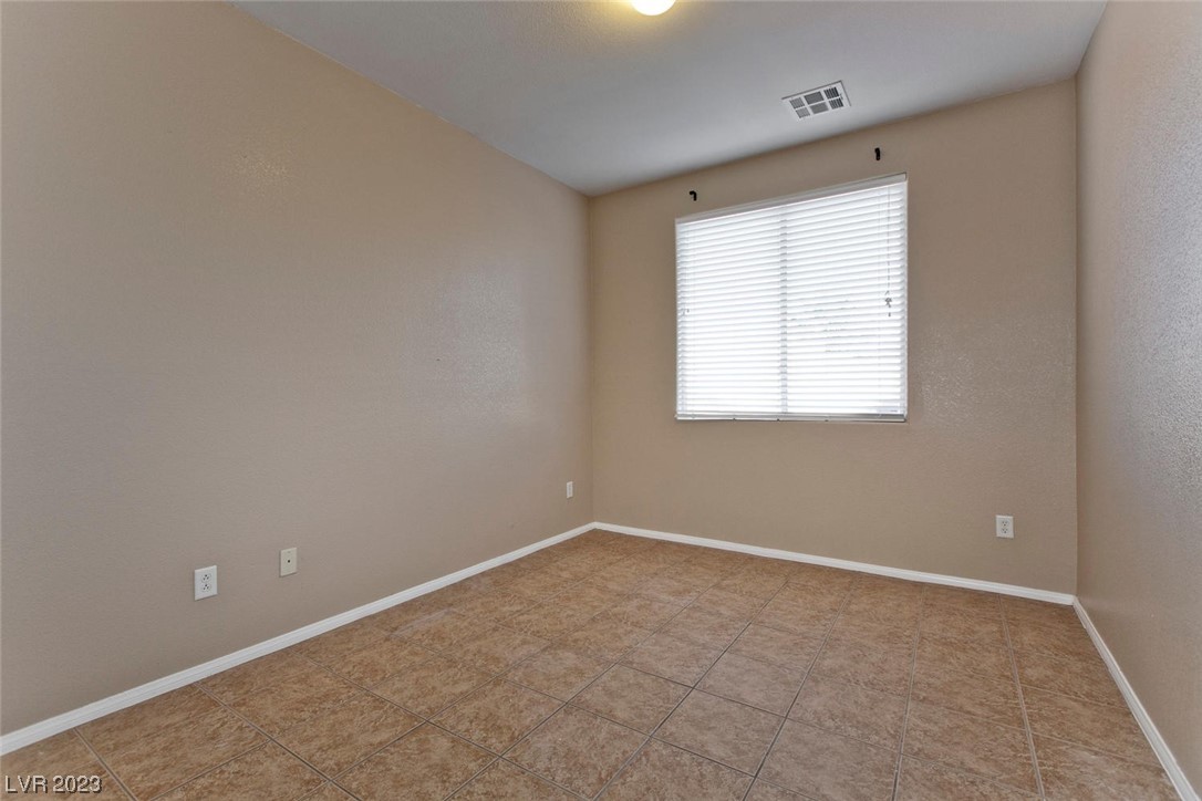 10772 Porter Mountain Court
