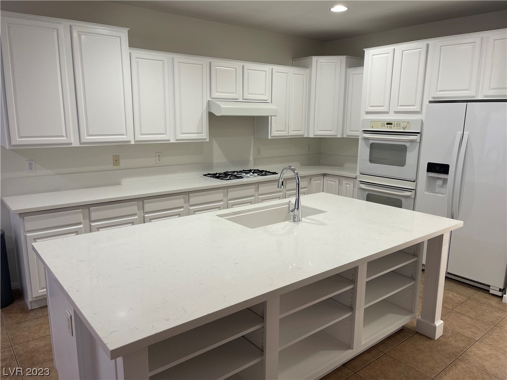 10772 Porter Mountain Court