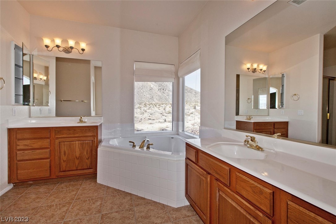 10772 Porter Mountain Court