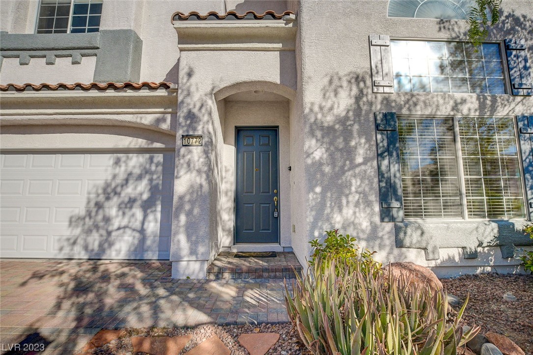 10772 Porter Mountain Court