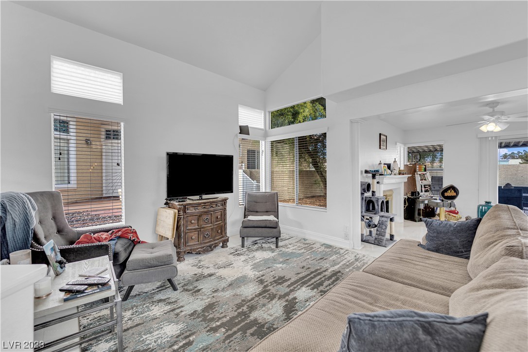 5332 Desert Blossom Road
