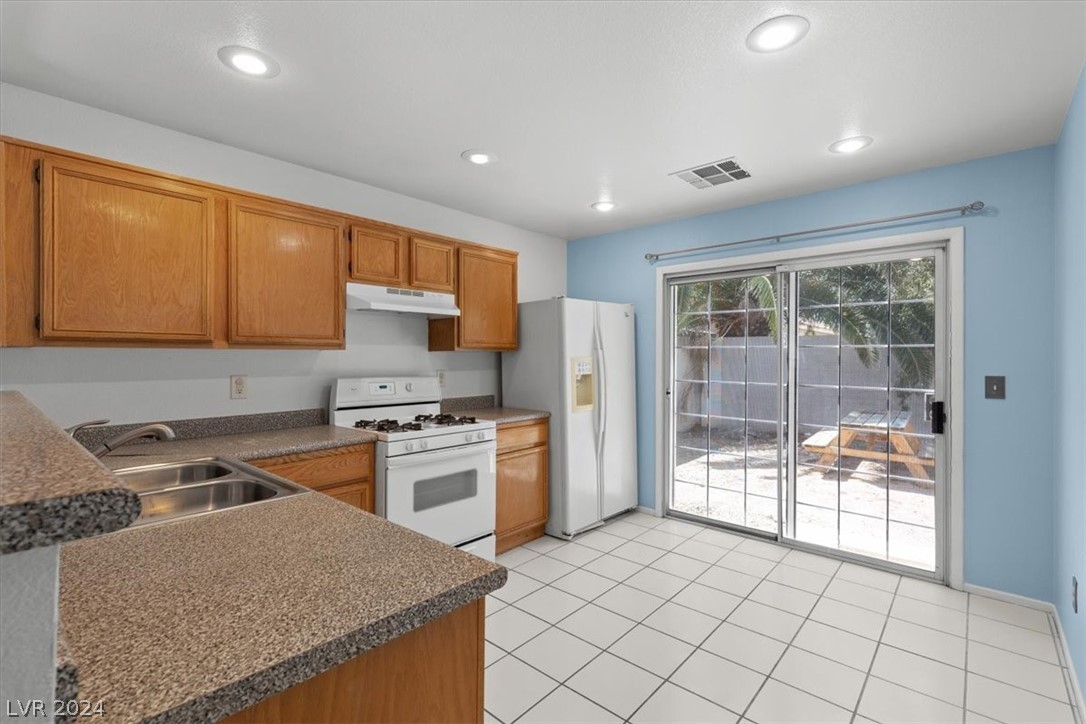 531 Riata Way