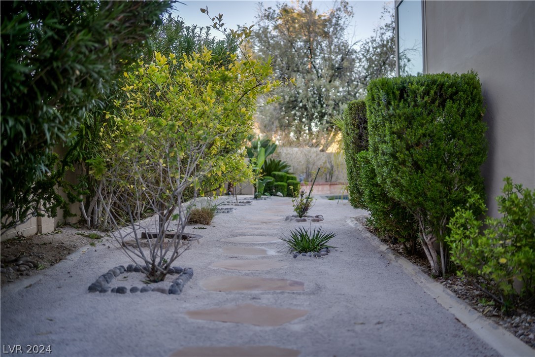 2114 Inverness Drive