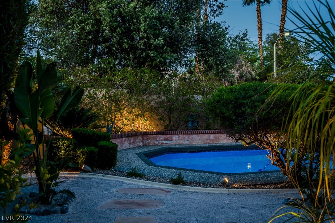 2114 Inverness Drive