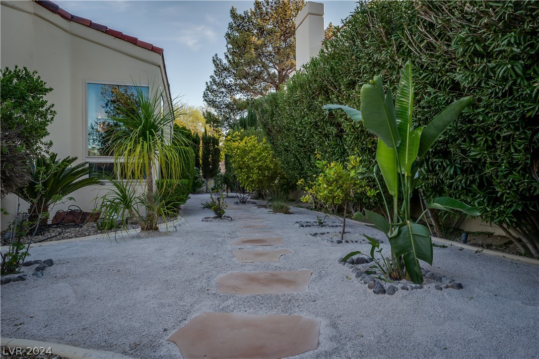 2114 Inverness Drive