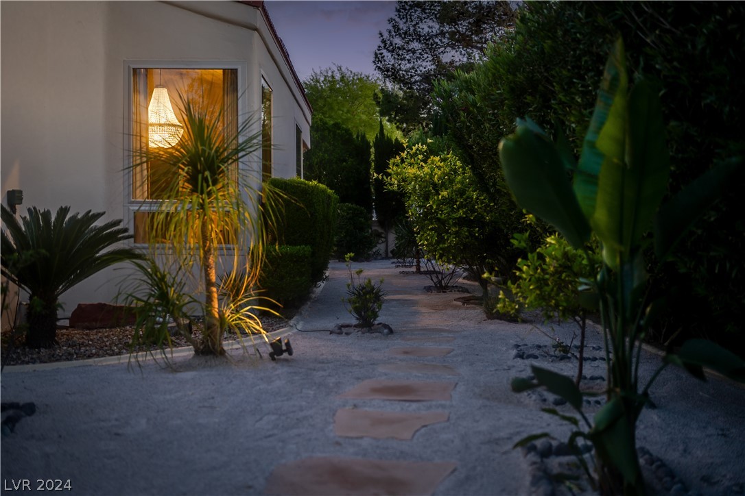 2114 Inverness Drive