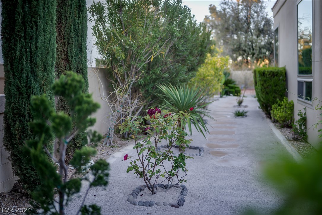 2114 Inverness Drive