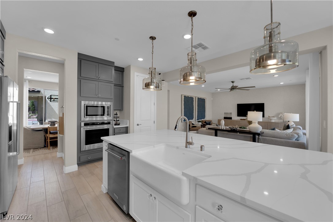 10827 Castalnova Bend Drive