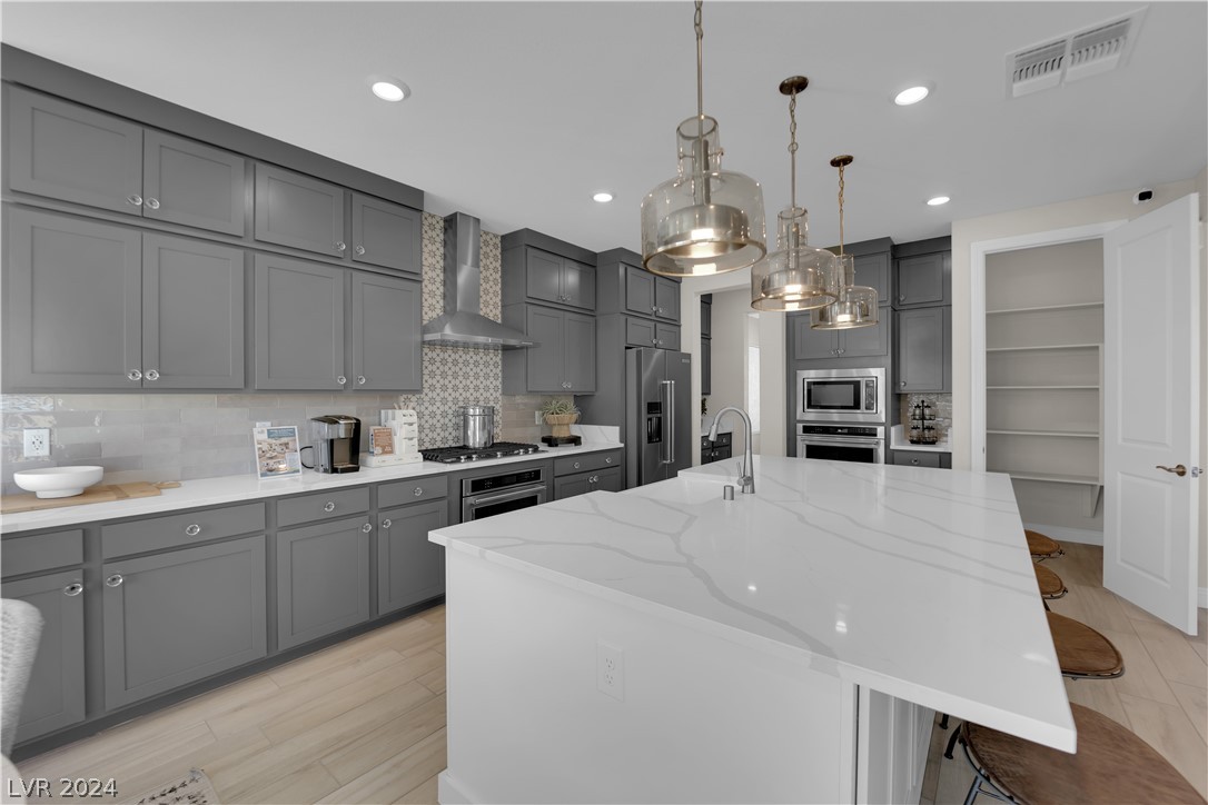 10827 Castalnova Bend Drive