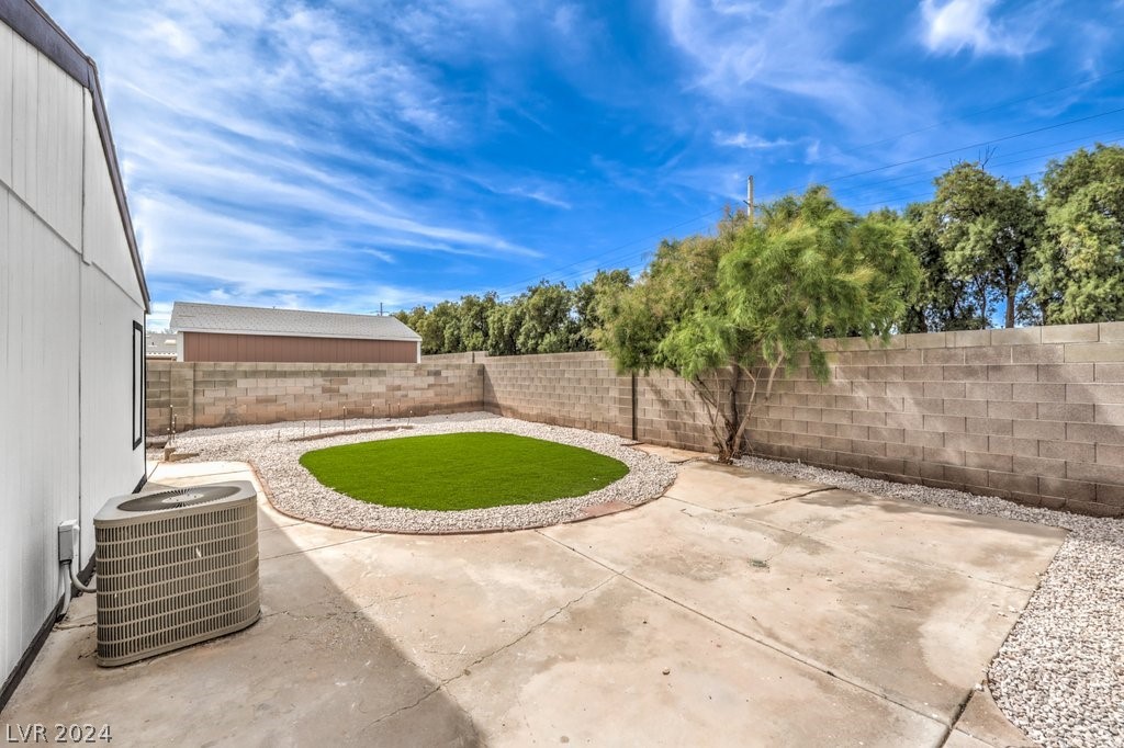 5866 Sassy Rose Drive