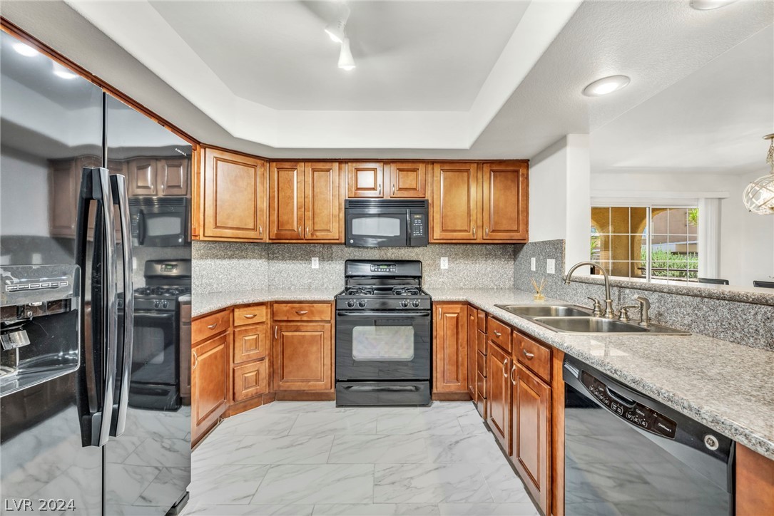 7950 West Flamingo Road 1104