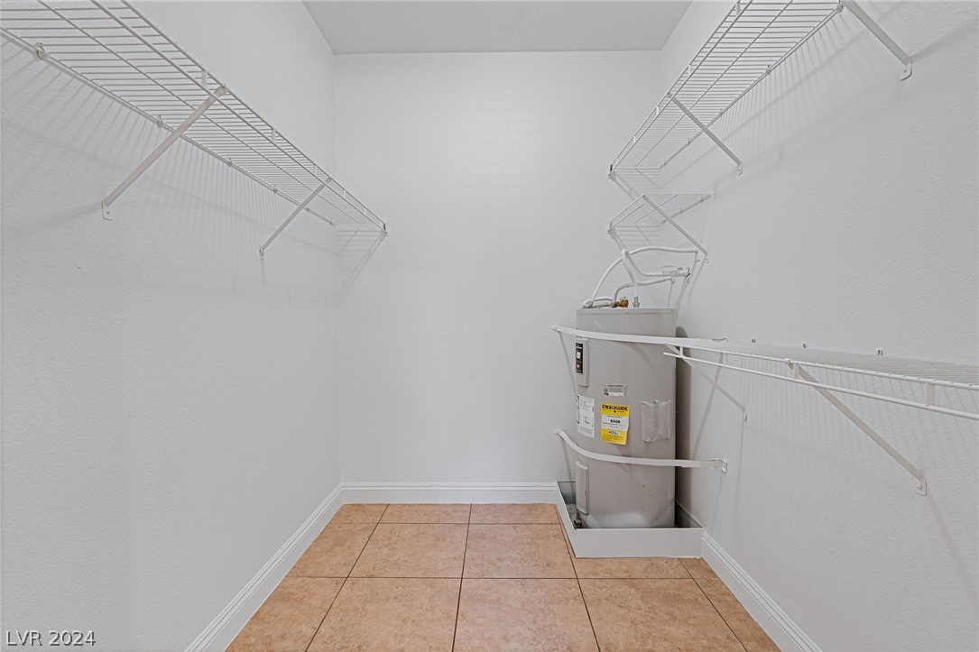 5122 South Jones Boulevard 106