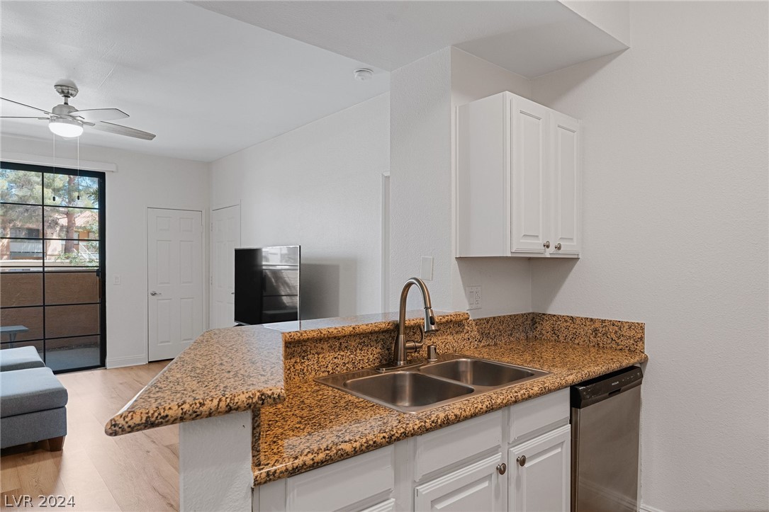 5122 South Jones Boulevard 106