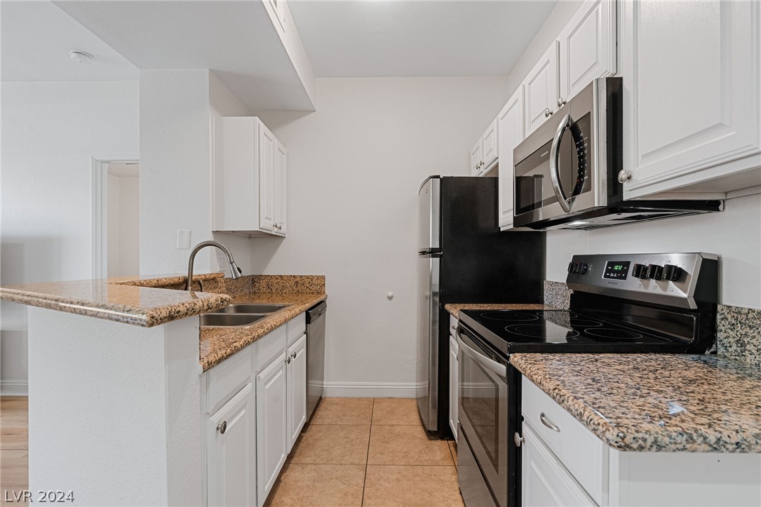5122 South Jones Boulevard 106