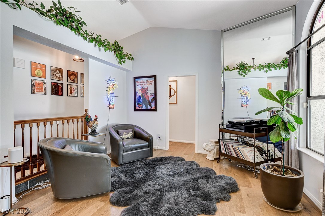 3167 Shadow Bluff Avenue