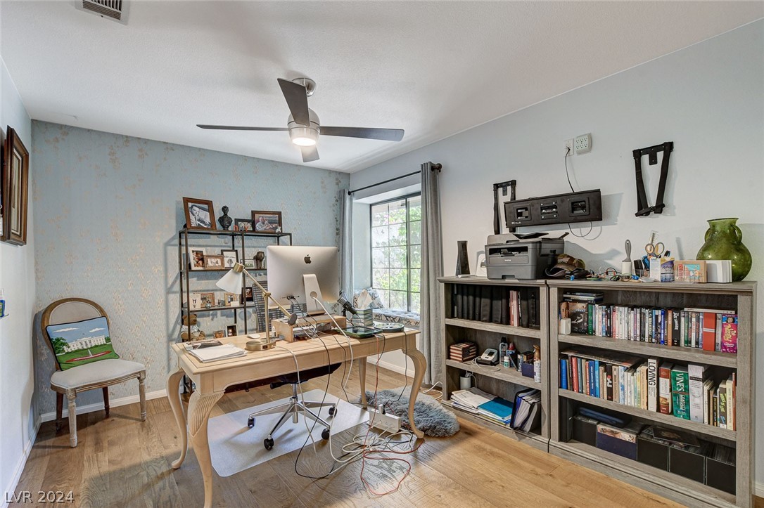 3167 Shadow Bluff Avenue