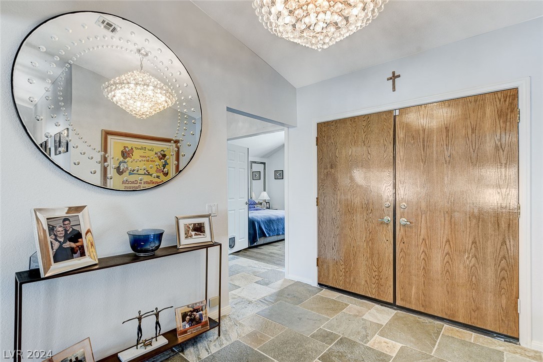 3167 Shadow Bluff Avenue