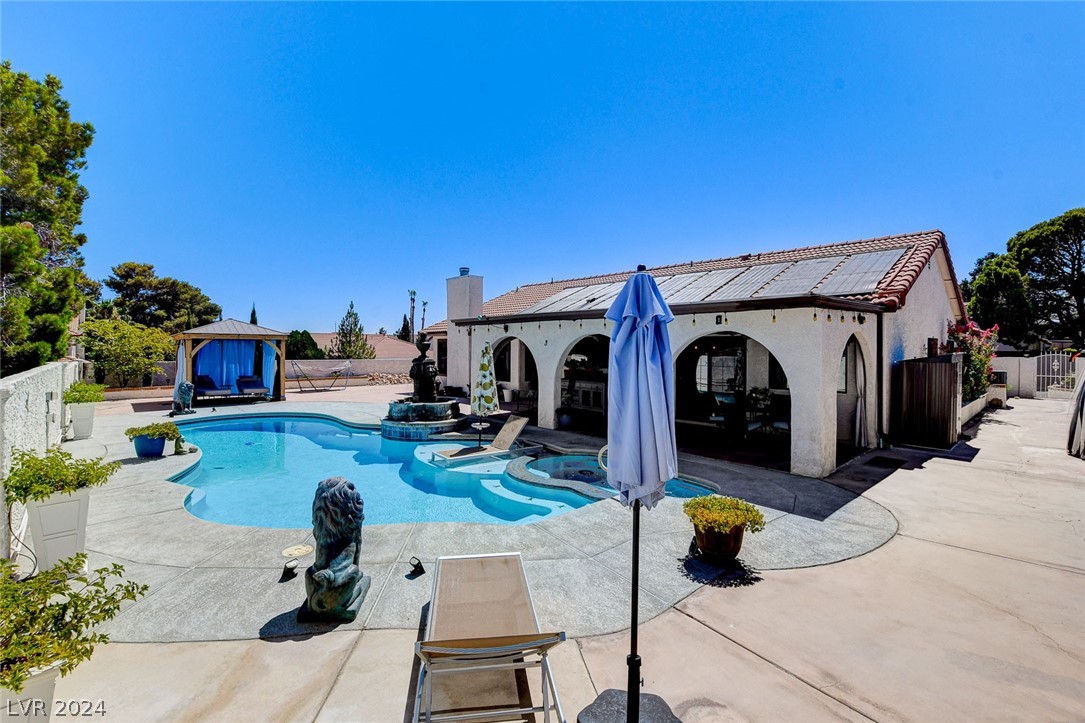 3167 Shadow Bluff Avenue