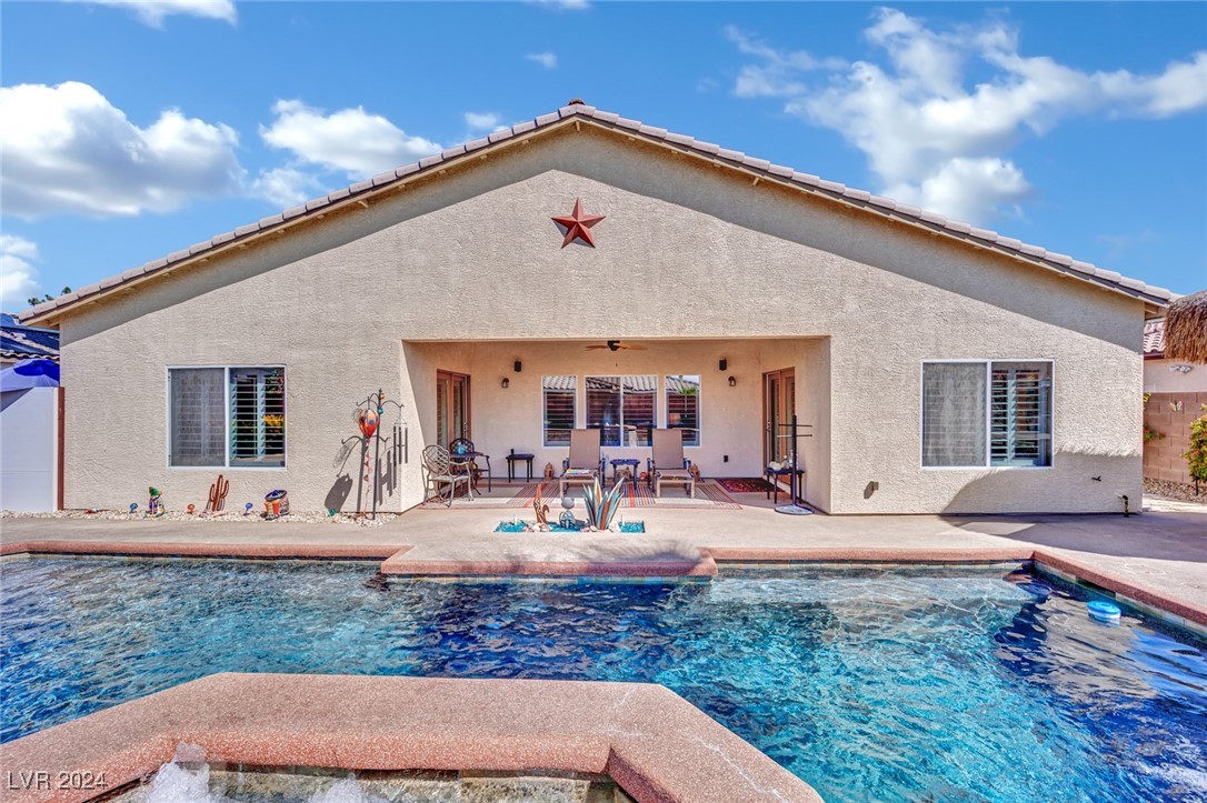 6061 Sabine Ranch Road