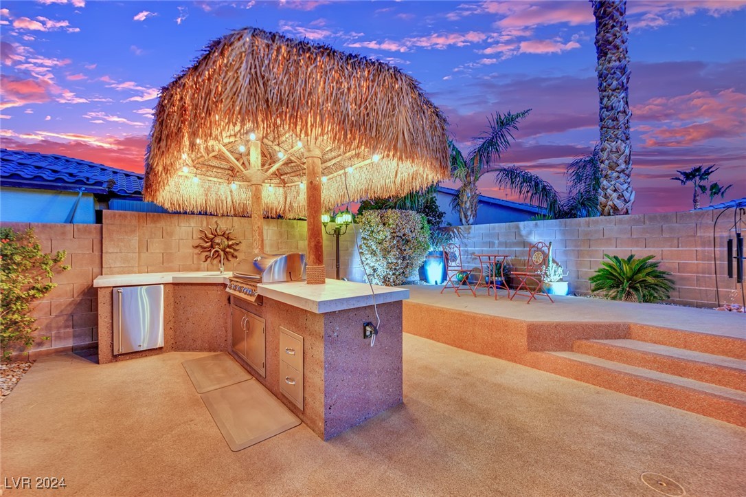 6061 Sabine Ranch Road