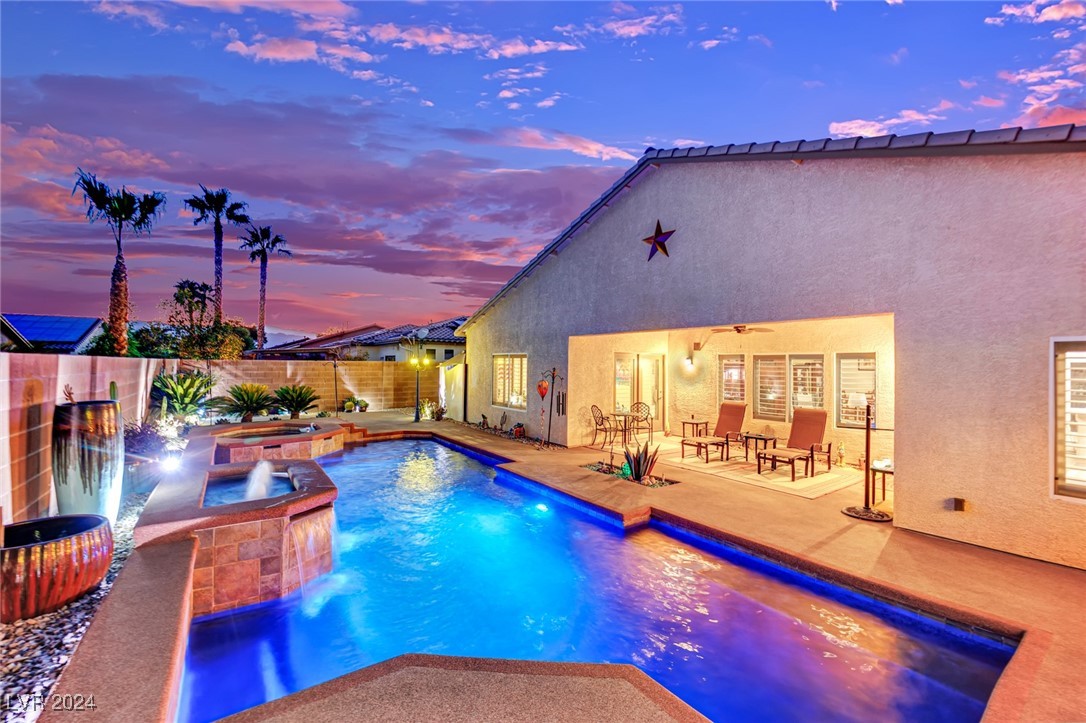 6061 Sabine Ranch Road