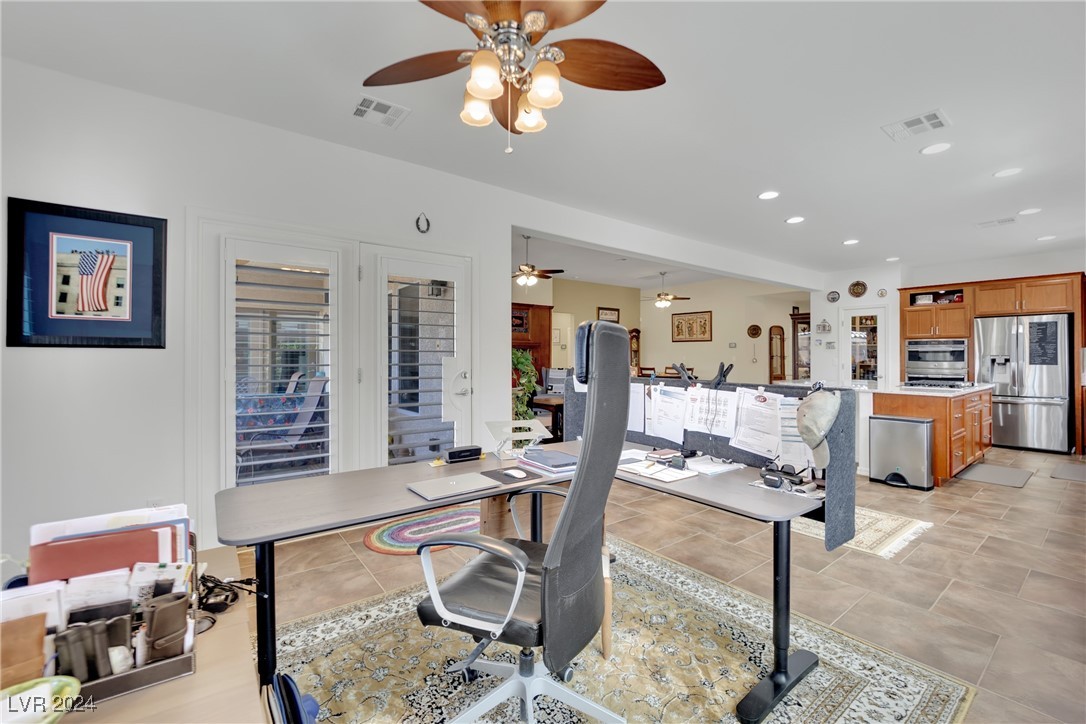 6061 Sabine Ranch Road