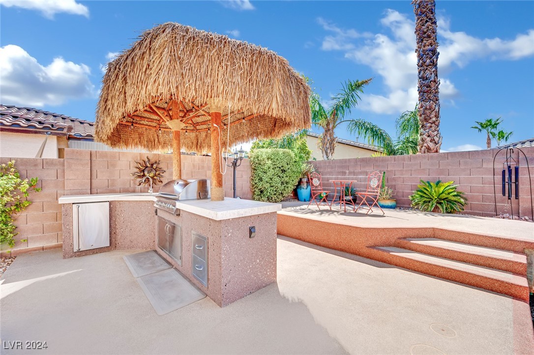 6061 Sabine Ranch Road