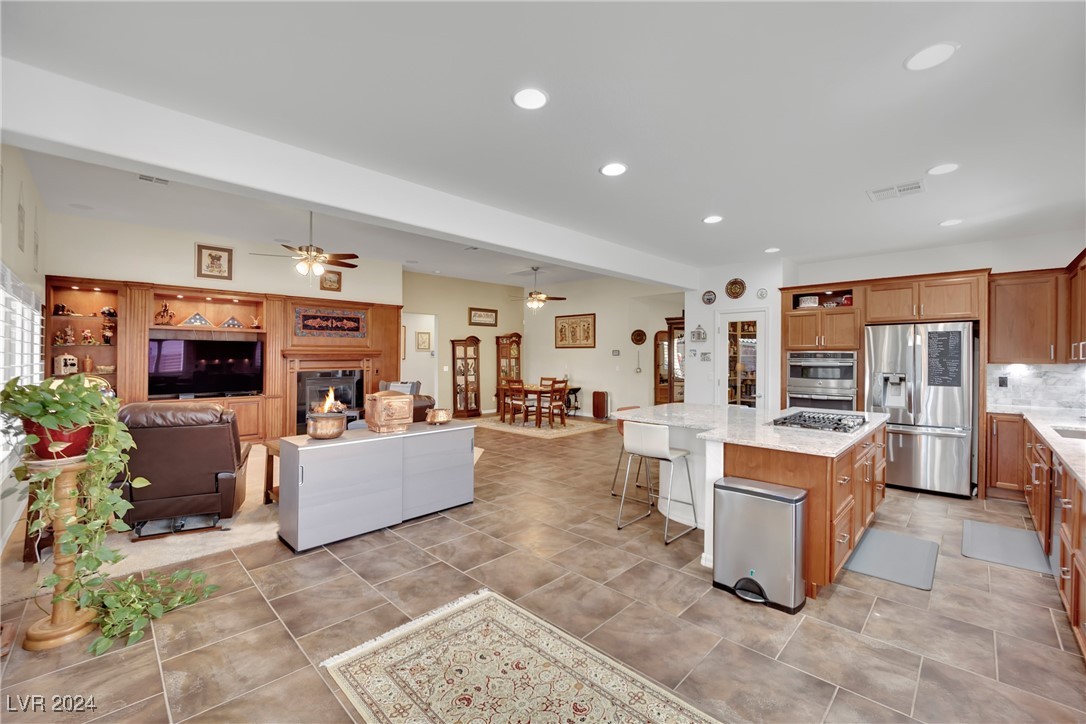 6061 Sabine Ranch Road