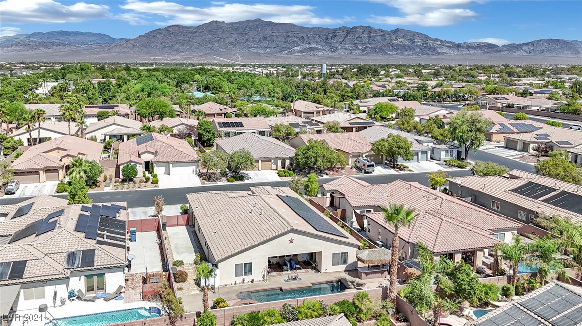 6061 Sabine Ranch Road