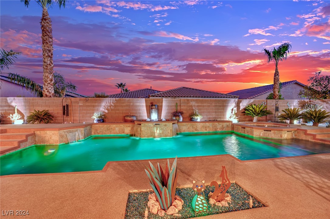 6061 Sabine Ranch Road