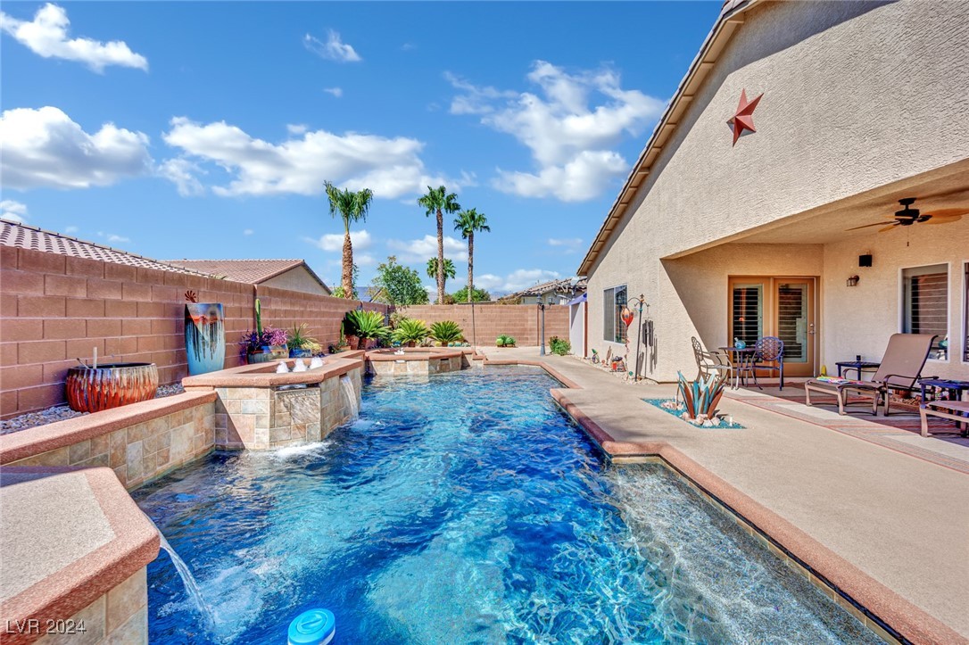 6061 Sabine Ranch Road