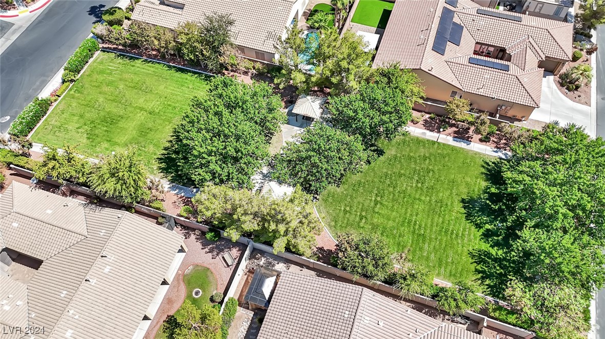 6061 Sabine Ranch Road