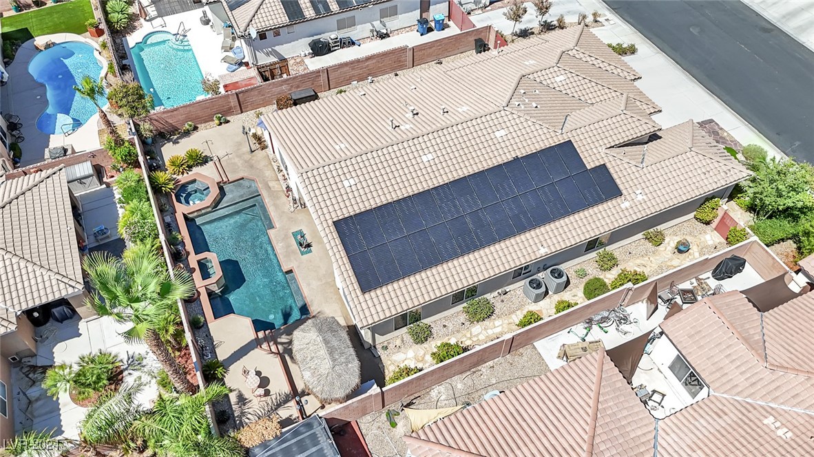 6061 Sabine Ranch Road