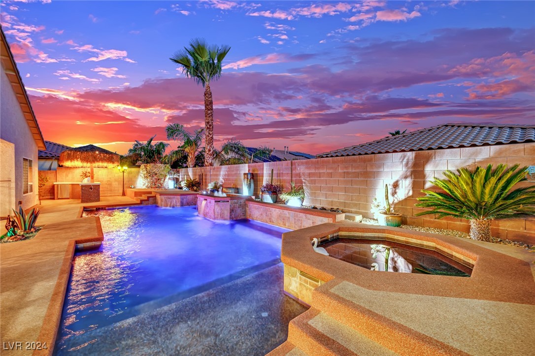 6061 Sabine Ranch Road