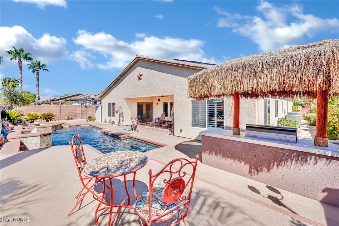 6061 Sabine Ranch Road