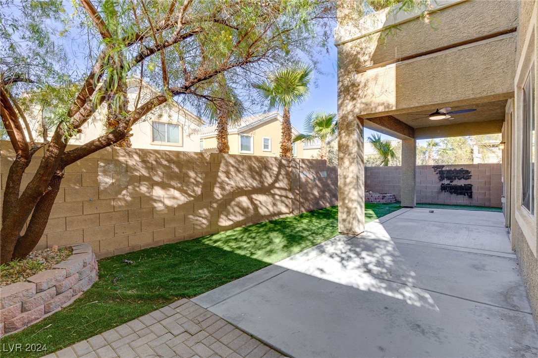 403 Hidden Hole Drive