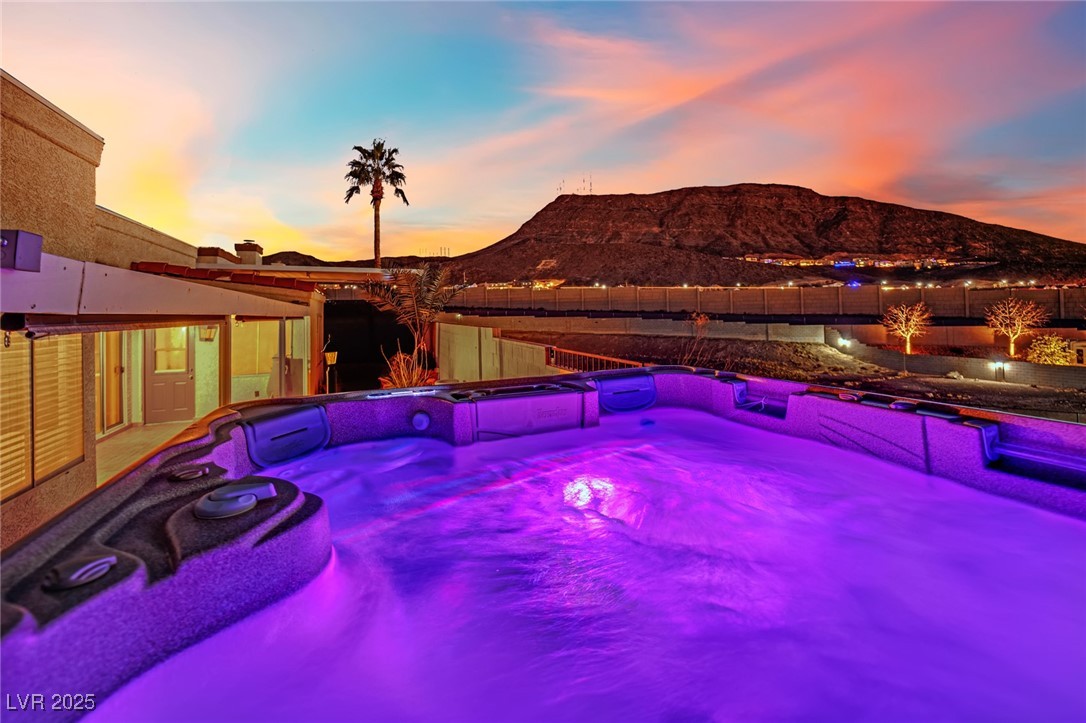 476 Tiger Lily Way