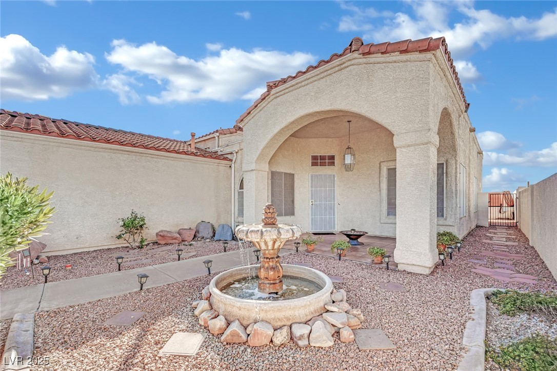 476 Tiger Lily Way