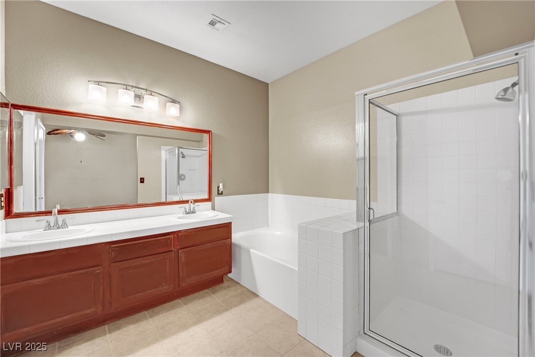 476 Tiger Lily Way