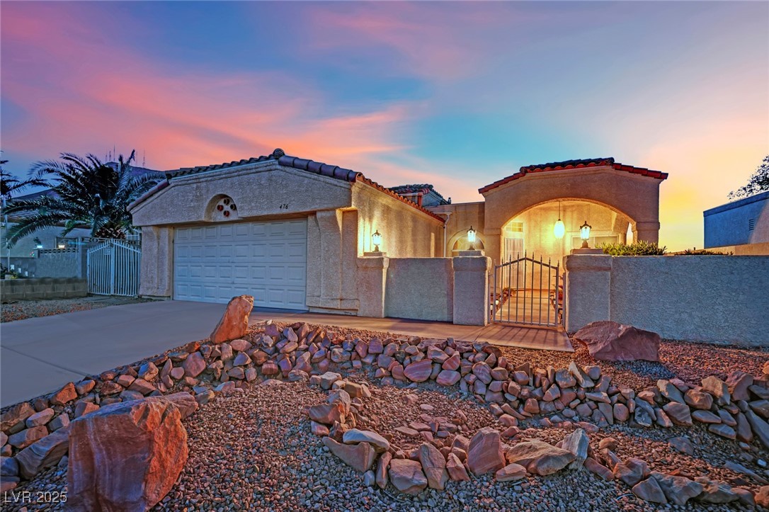 476 Tiger Lily Way